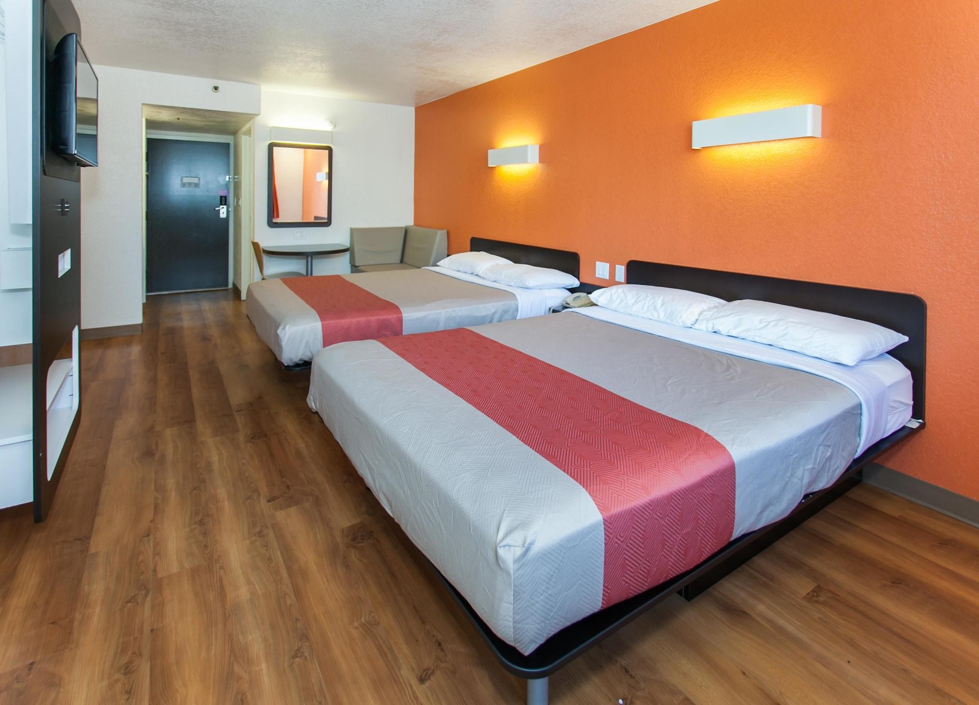 Motel 6-Los Angeles, Ca - Los Angeles - Lax Ингълуд Екстериор снимка