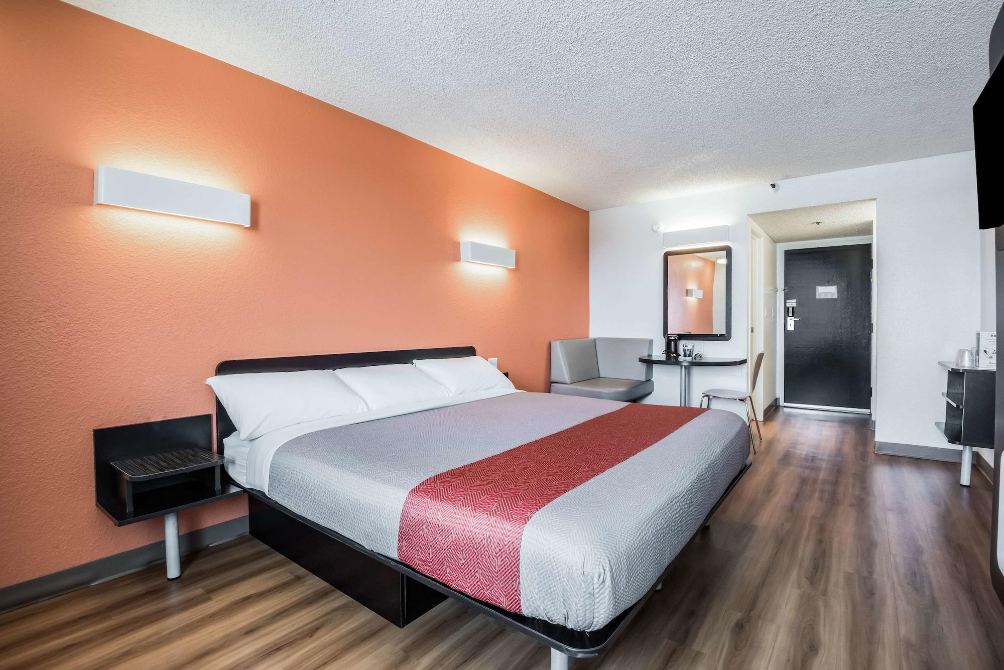 Motel 6-Los Angeles, Ca - Los Angeles - Lax Ингълуд Екстериор снимка